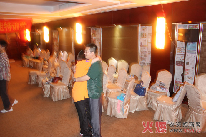 �L(f��ng)��